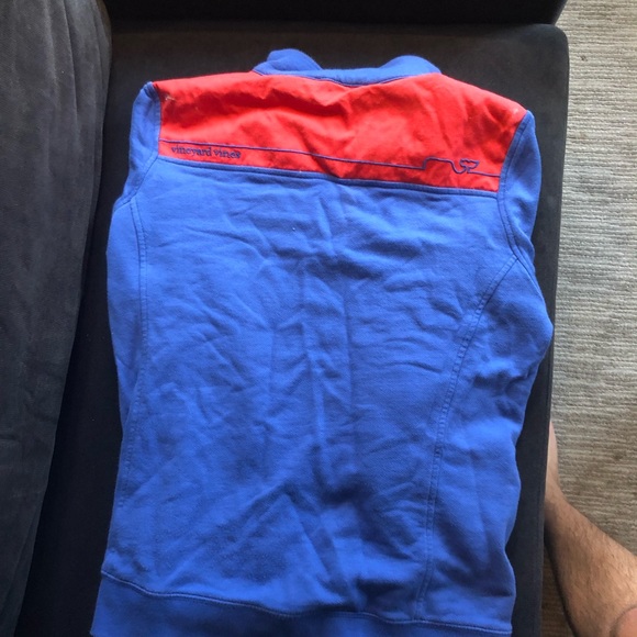 Vineyard vines woman’s quarter zip - Picture 3 of 3
